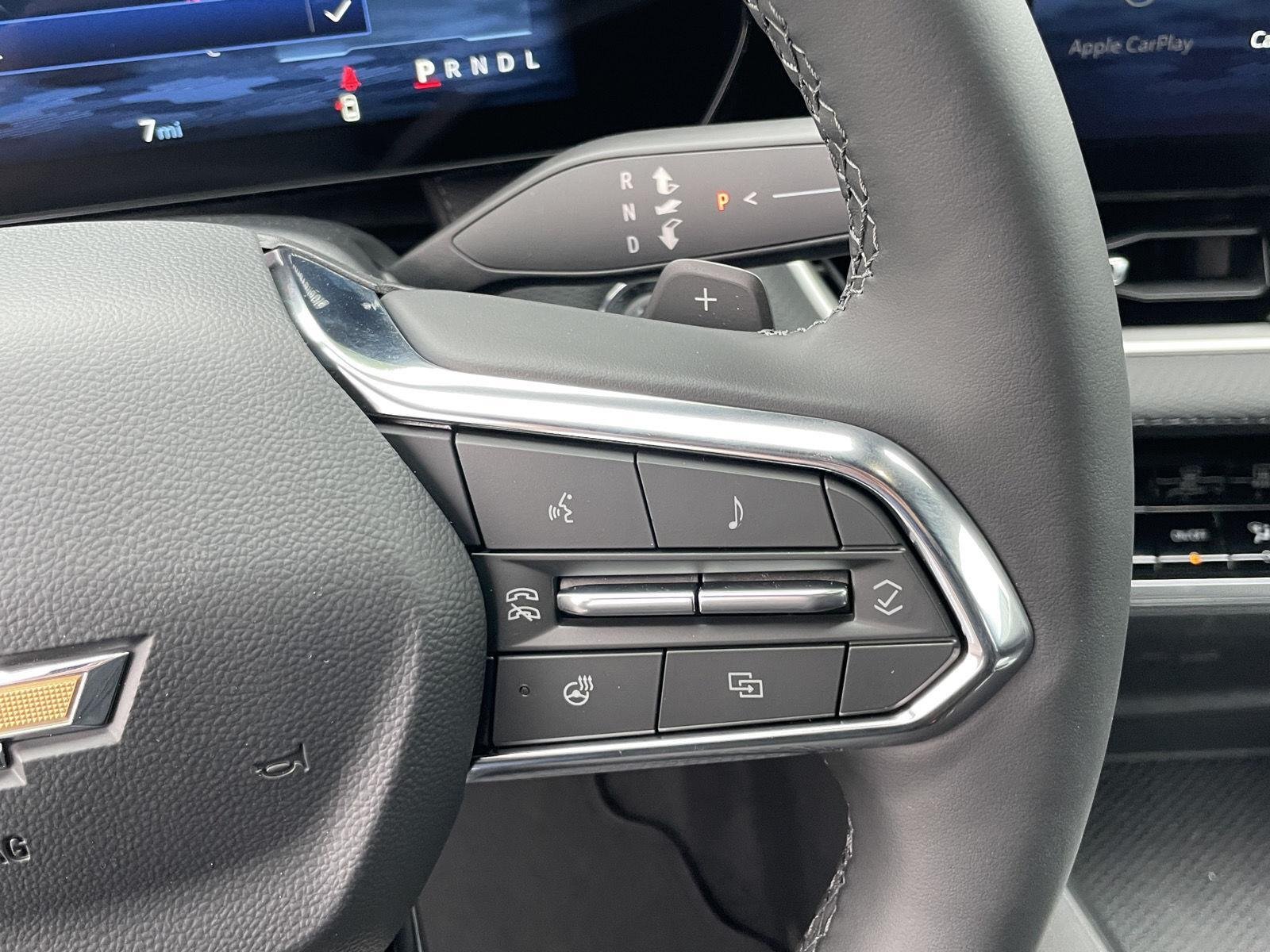 New 2026 Summit White Chevrolet LT image 30