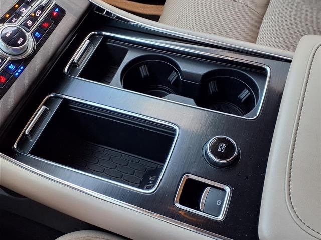 Used 2020 Black Lincoln  image 6