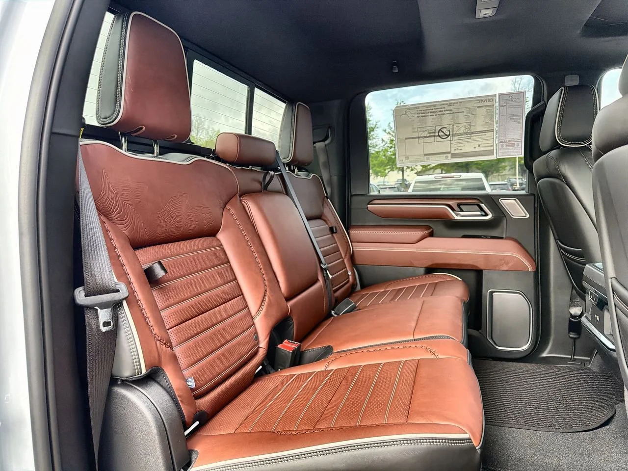 New 2026 Glacier White Tricoat GMC Denali Ultimate image 22