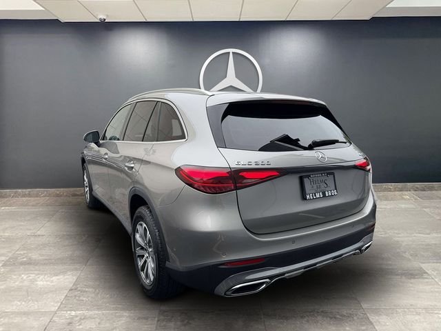 Certified Used 2023 Silver Mercedes-Benz GLC 300 image 4