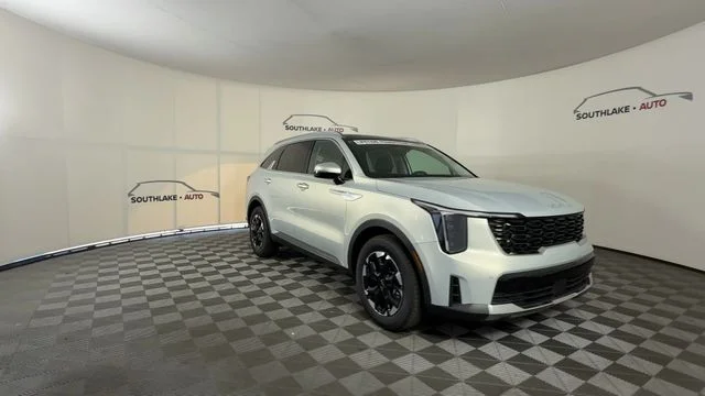 New 2026 Ivory Silver Kia S image 2
