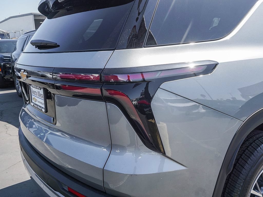 2026 Chevrolet Traverse LT - Photo 7