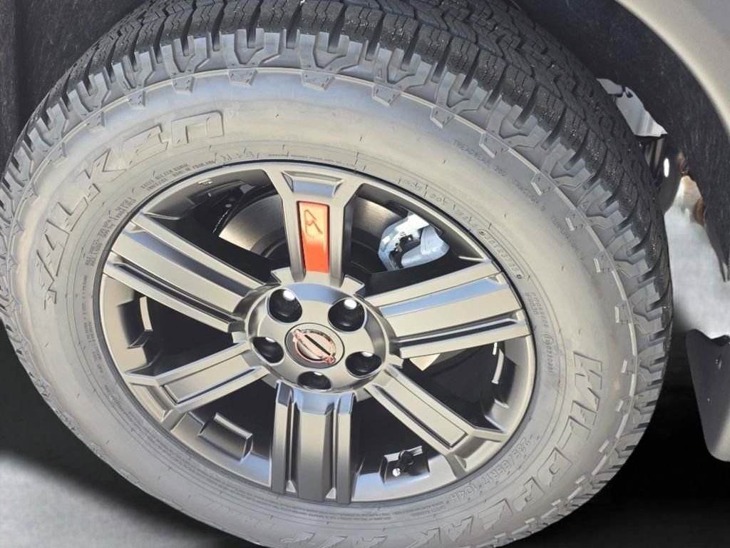 New 2026 Everest White Pearl TriCoat Nissan Rock Creek® image 9