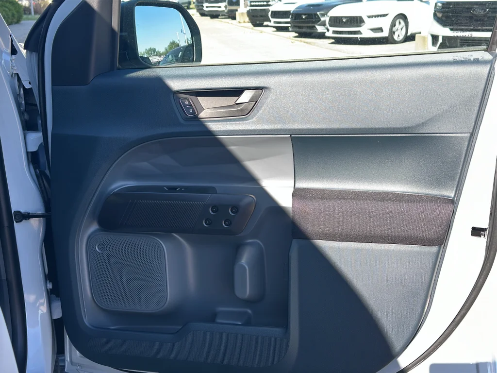 New 2026 Space White Metallic Ford XL image 27