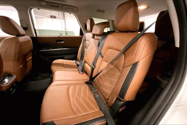 2024 Nissan Pathfinder Platinum - Photo 25