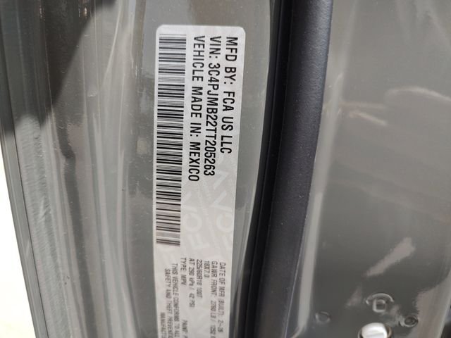 New 2026 Sting-Gray Clear-Coat Exterior Paint Jeep Laredo image 33