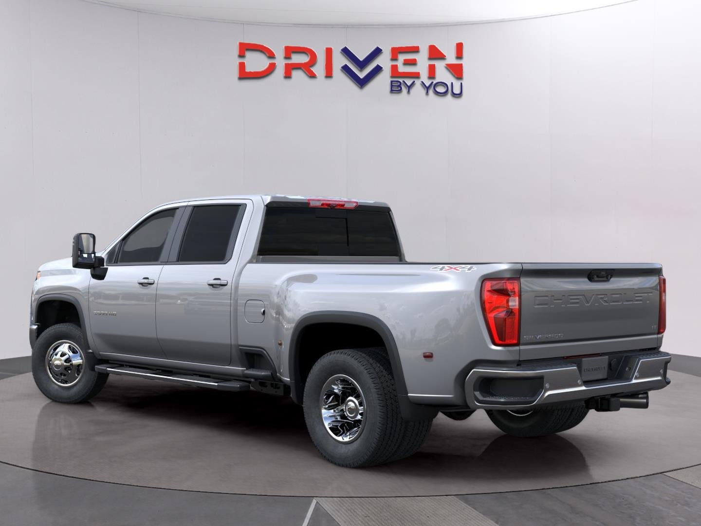 New 2026 Sterling Gray Metallic Chevrolet LT DRW image 4