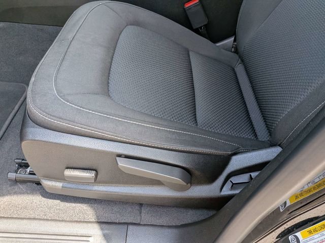 Used 2021 Black Chevrolet LT image 22