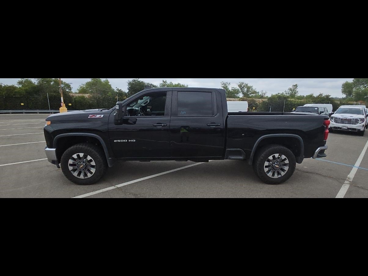 Used 2023 Black Chevrolet LT image 6
