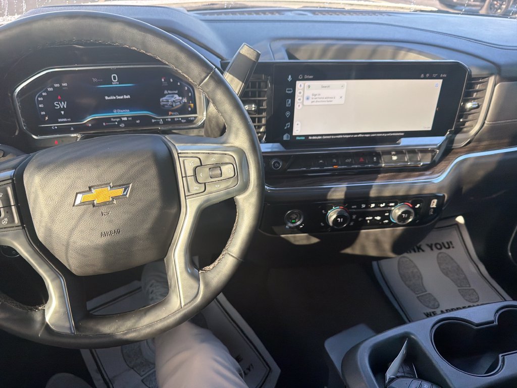 Used 2023 White Chevrolet LT image 18