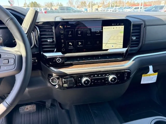 New 2026 Summit White GMC SLE image 19