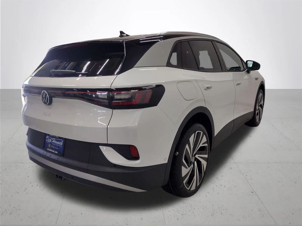 New 2026 White Volkswagen Pro S Plus image 16
