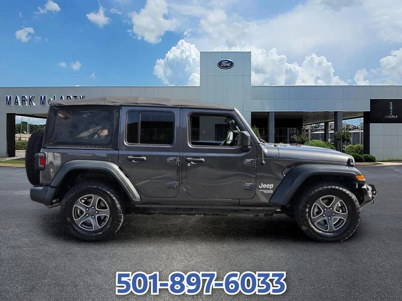 Used 2018 Crystal Metallic JEEP SPORT S 4X4 image 6