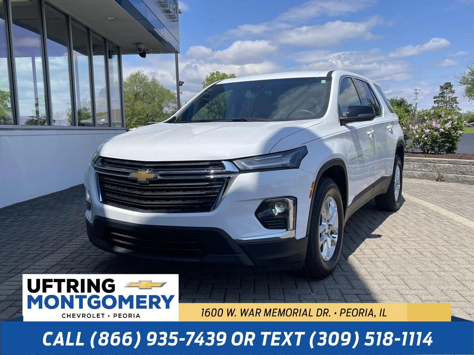 2023 Chevrolet Traverse FWD LS's photo