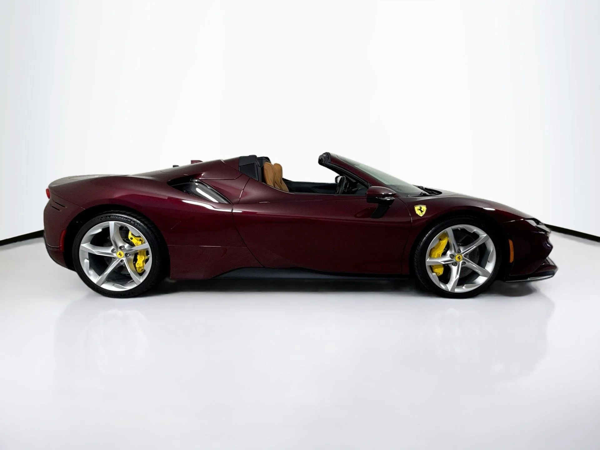 2024 Ferrari SF90 Base - Photo 8