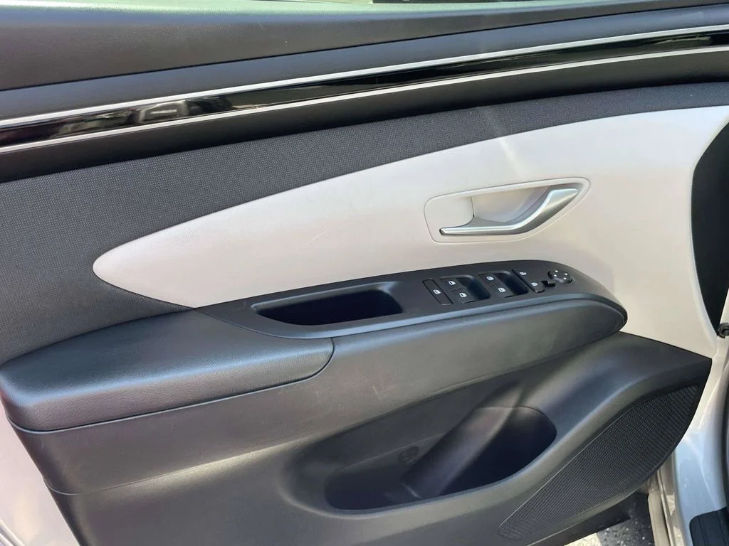 Certified Used 2023 Silver Hyundai SEL image 14