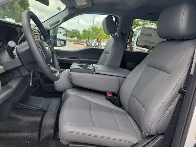 New 2027 Oxford White Ford XL image 18