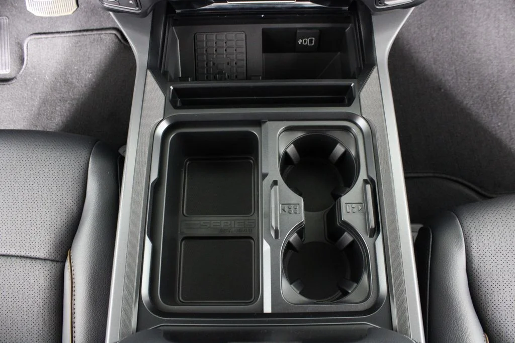 New 2026 Carbonized Gray Metallic Ford Lariat image 26