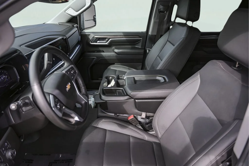 Used 2025 Gray Chevrolet LTZ image 12