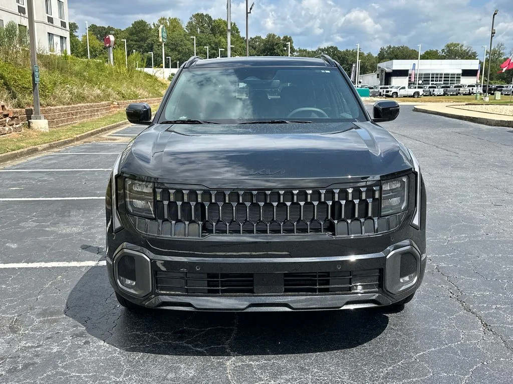 New 2027 Black Kia X-Line S image 2