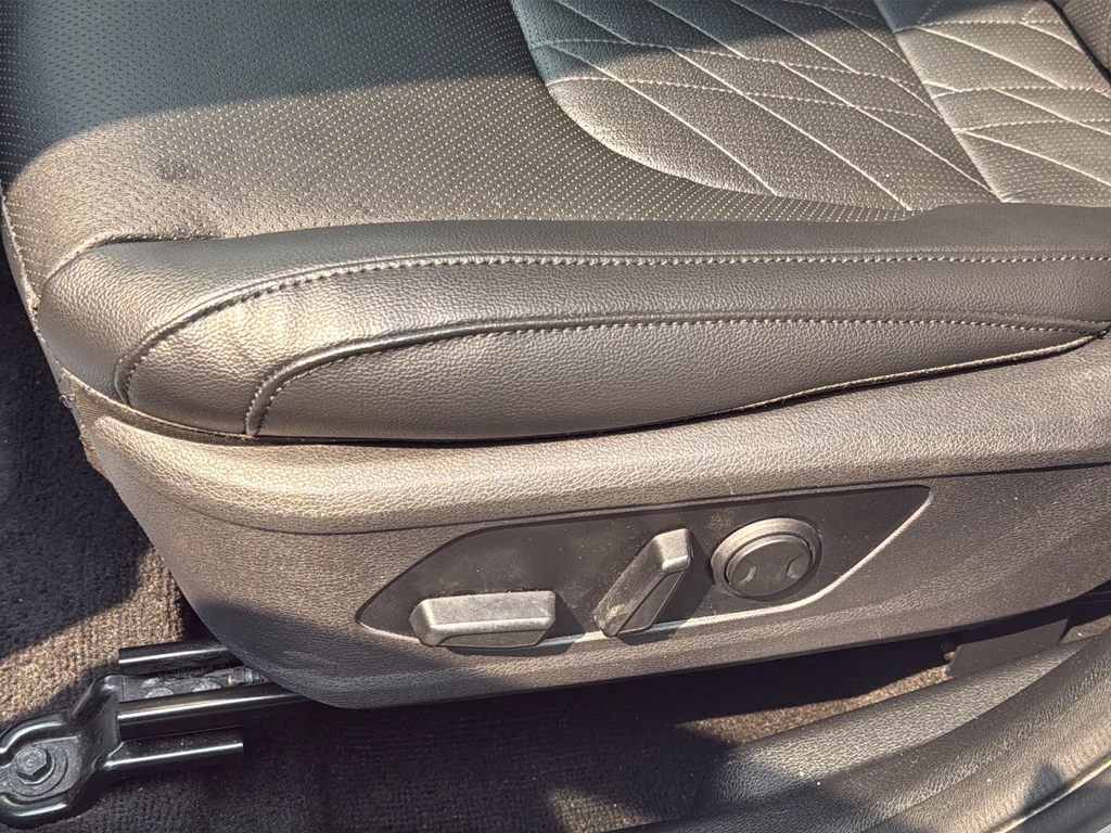 Certified Used 2023 Gray Kia X-Line image 18