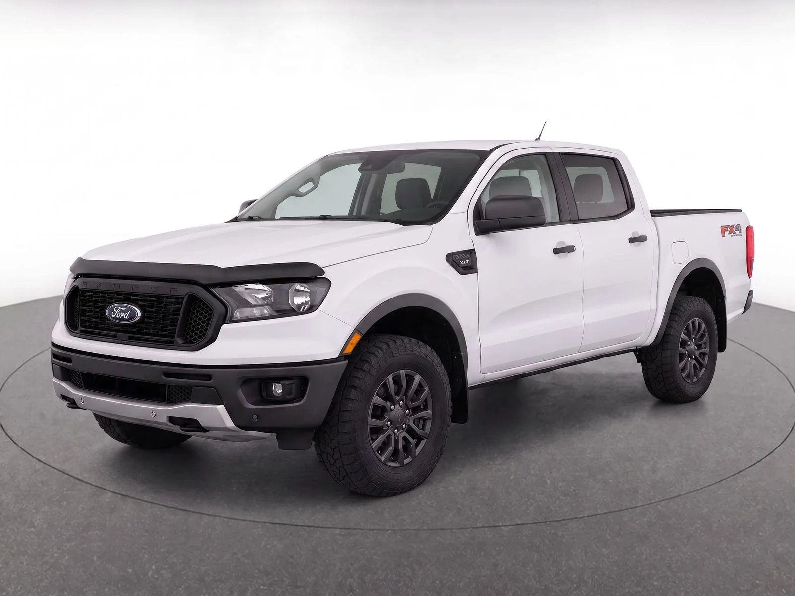 Used 2019 Oxford White Ford XLT image 2