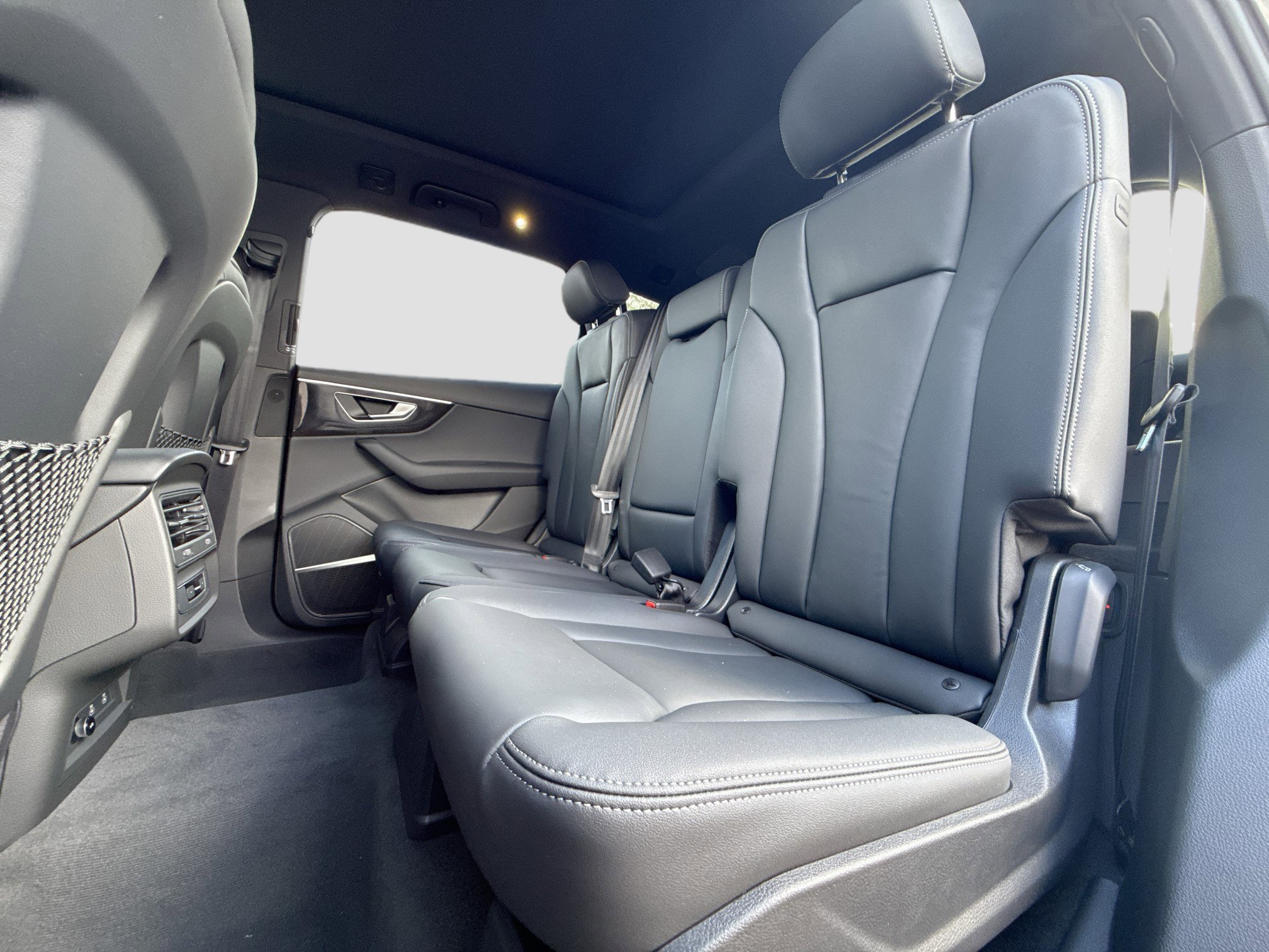 New 2026 Samurai Gray Metallic Audi Premium image 22