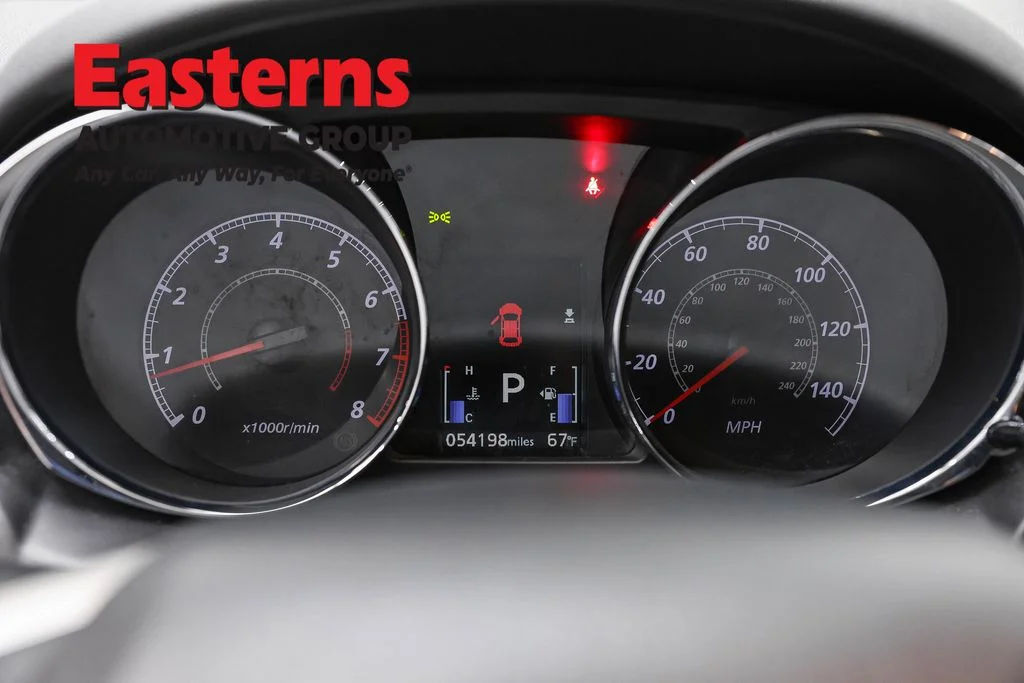 Used 2024 Gray Mitsubishi 2.0 ES image 17