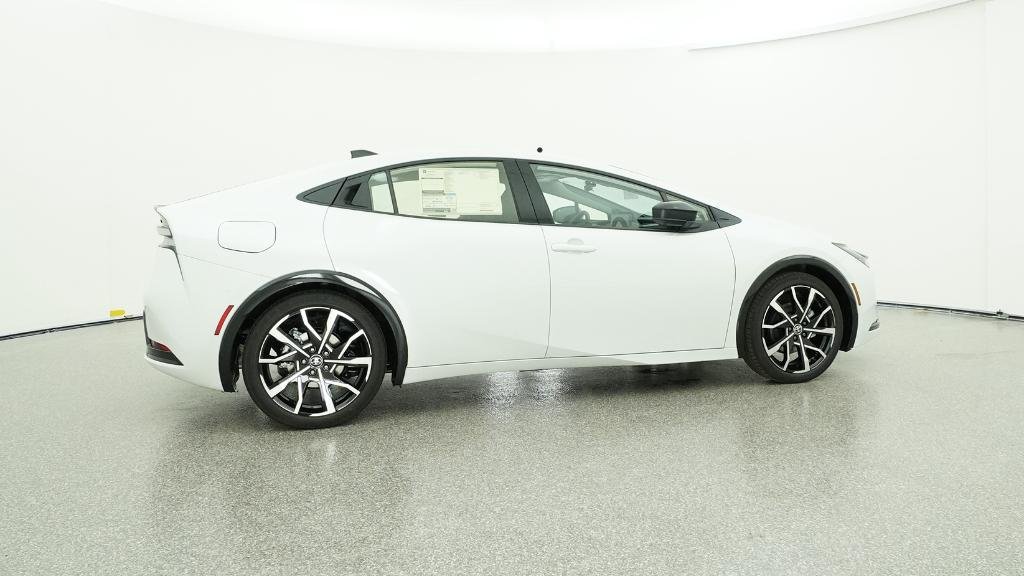 New 2026 Wind Chill Pearl Toyota XSE Premium image 77