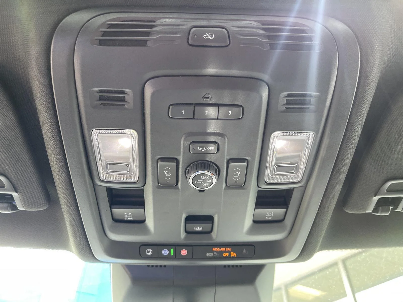 2024 Cadillac Escalade Premium Luxury - Photo 28