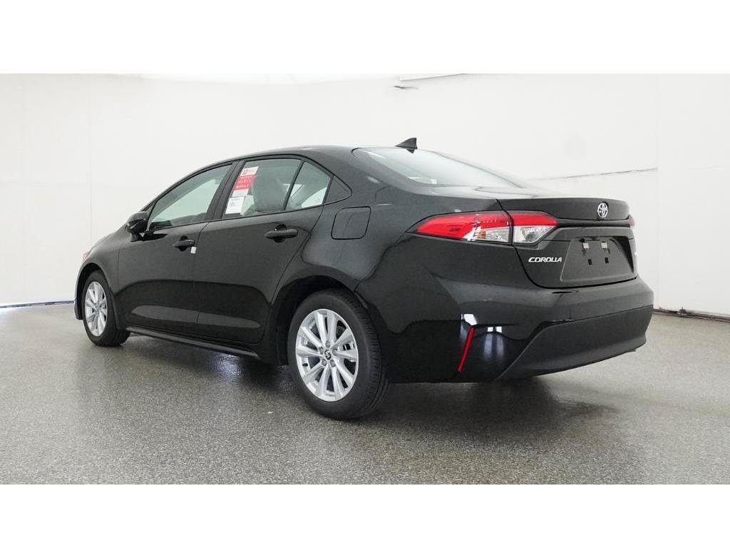 New 2026 Midnight Black Metallic Toyota LE image 21