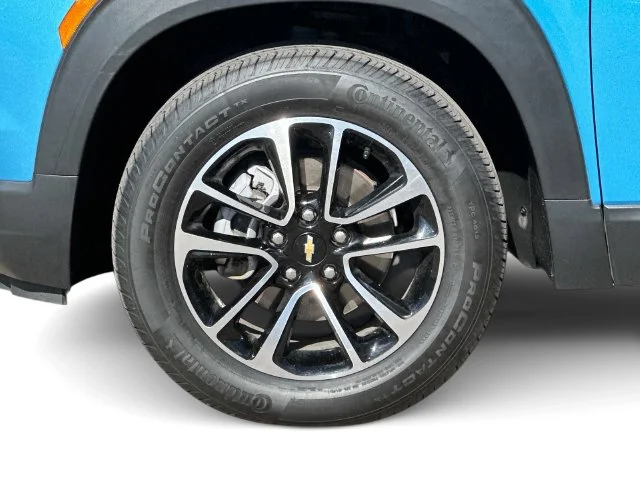 Used 2025 Blue Chevrolet LT image 10
