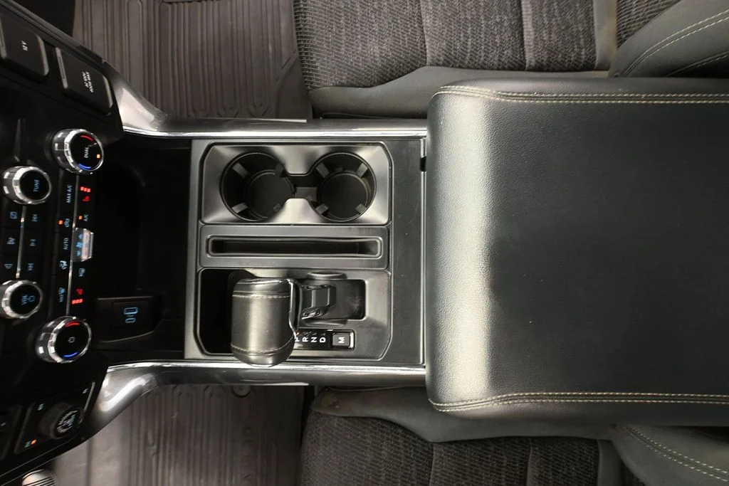 Used 2022 Silver Ford XLT image 27