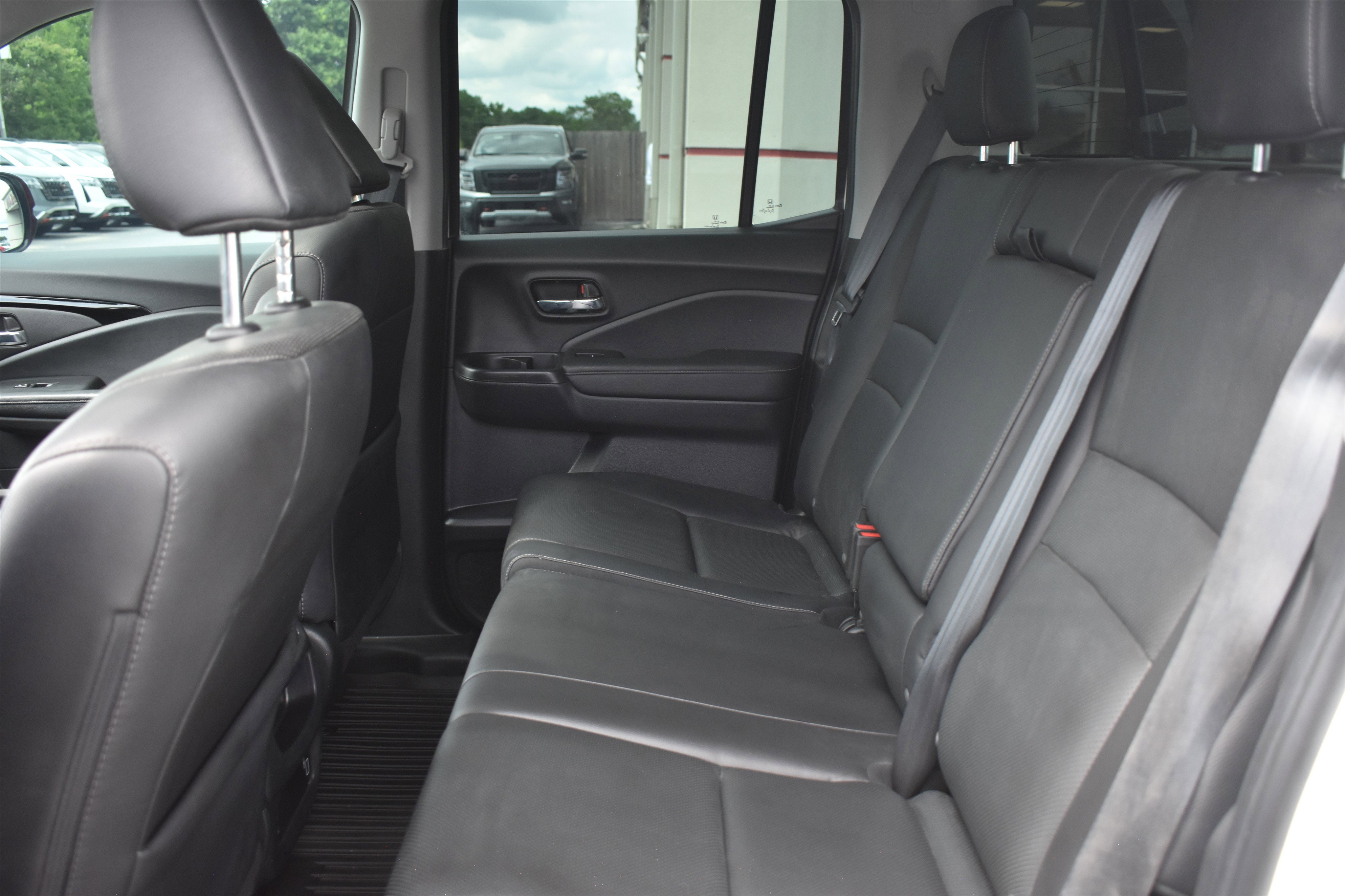 Used 2020 White Honda RTL-E image 17