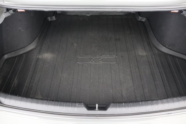 Used 2023 Gray Hyundai SEL image 21