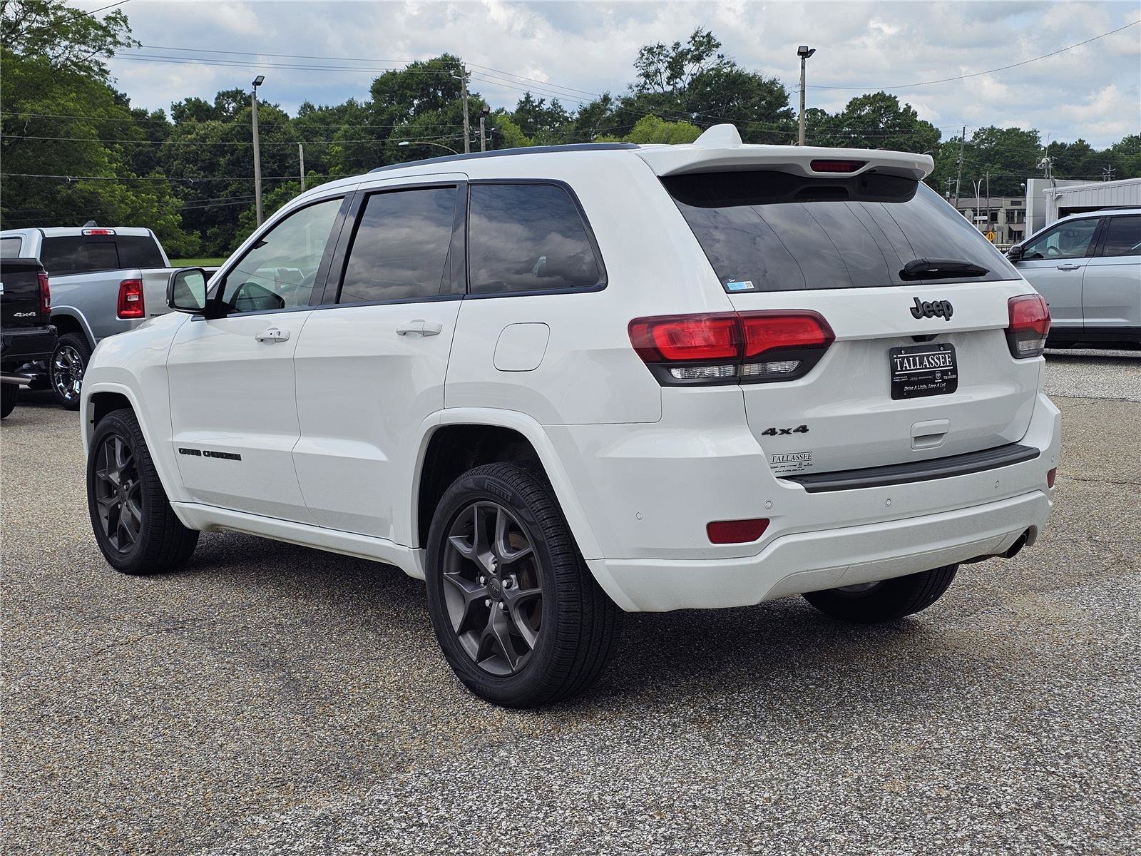 2021 Jeep Grand Cherokee 80th Edition - Photo 12