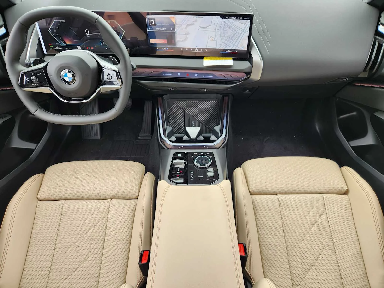 New 2026 Mineral White Metallic BMW 30 xDrive image 6