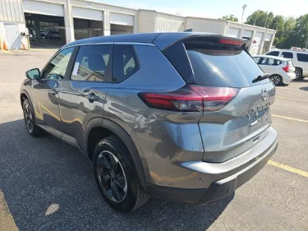 Used 2024 Gun Metallic Nissan SV image 3