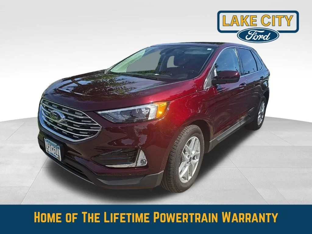 Used 2022 Burgundy Velvet Metallic Tinted Clearcoat Ford SEL image 3