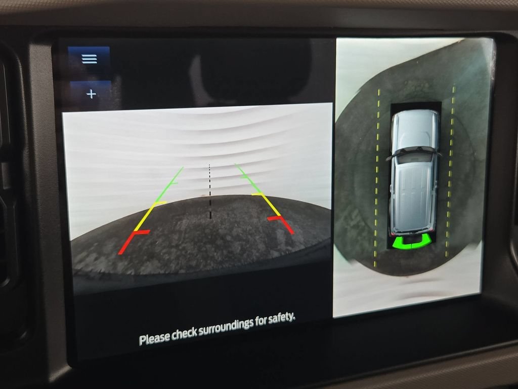 Used 2022 Black Ford Wildtrak image 21