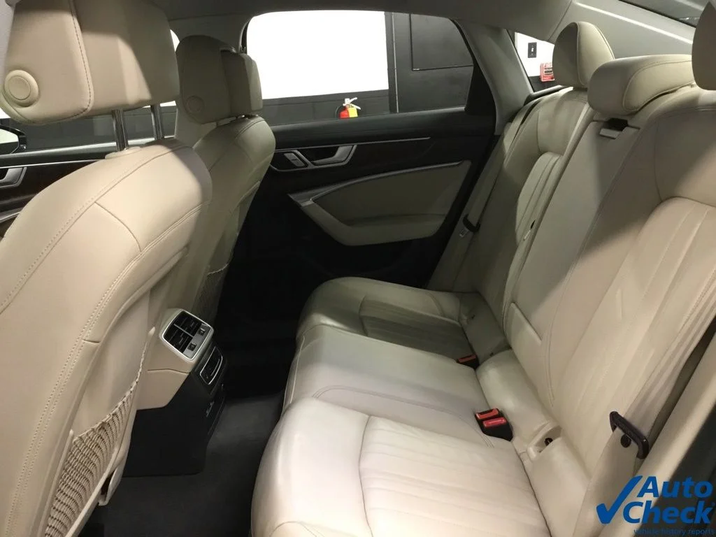 Used 2019 Blue Audi 3.0T Premium image 28