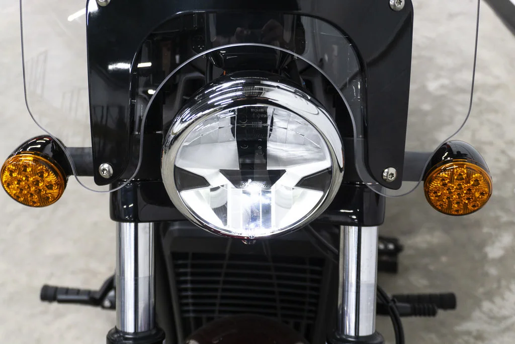 New 2025 MAROON METALLIC Indian Motorcycle  image 10