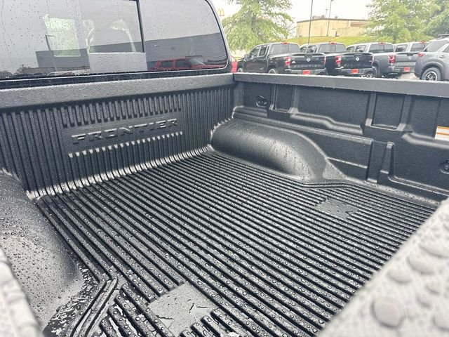 New 2026 Super Black Nissan Crew Cab SV image 13