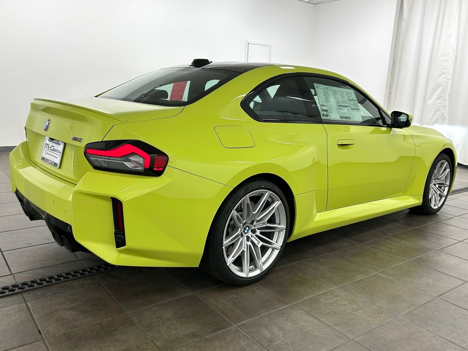 New 2026 Sao Paulo Yellow BMW Base image 5
