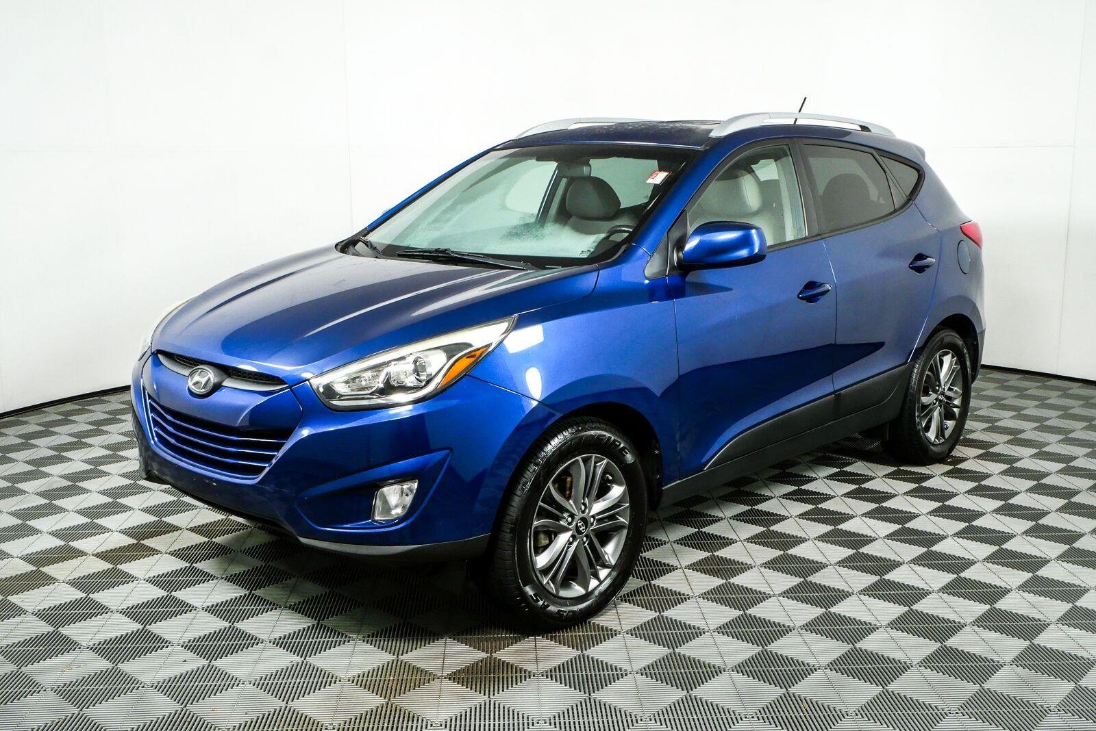 Used 2014 Laguna Blue Metallic Hyundai SE image 22