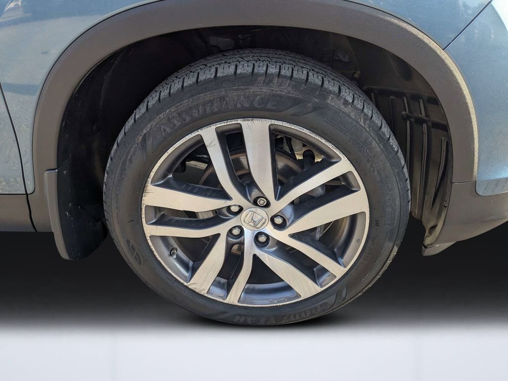 Used 2016 Blue Honda Touring image 10