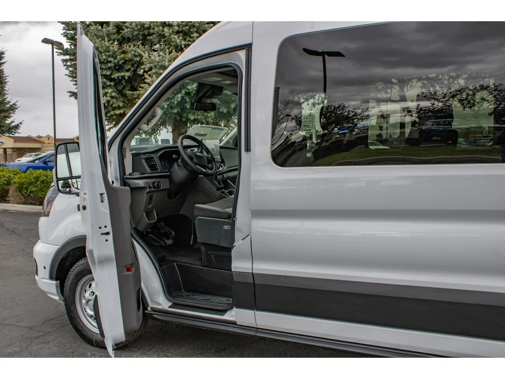 New 2026 OXFORD WHITE Ford XLT image 33