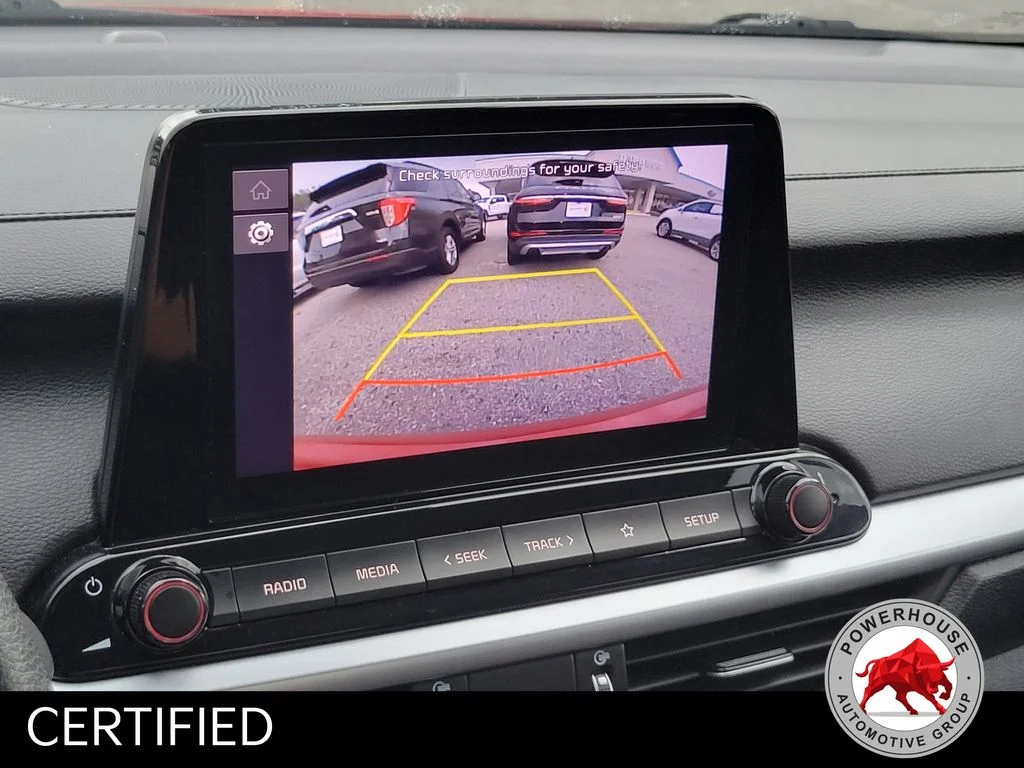 Used 2024 Red Kia LXS image 22