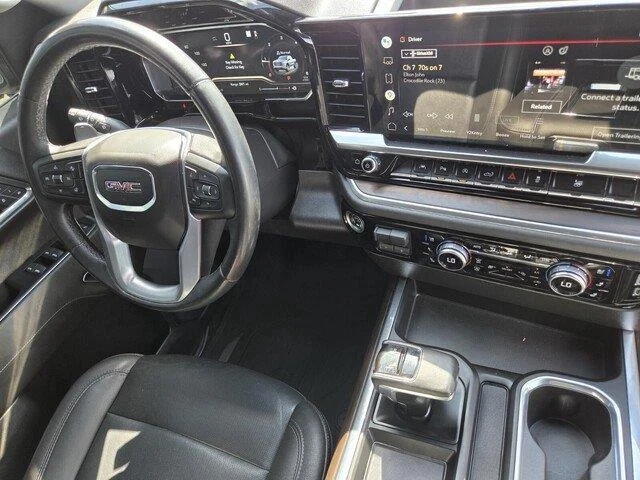 Used 2022 Onyx Black GMC SLT image 32