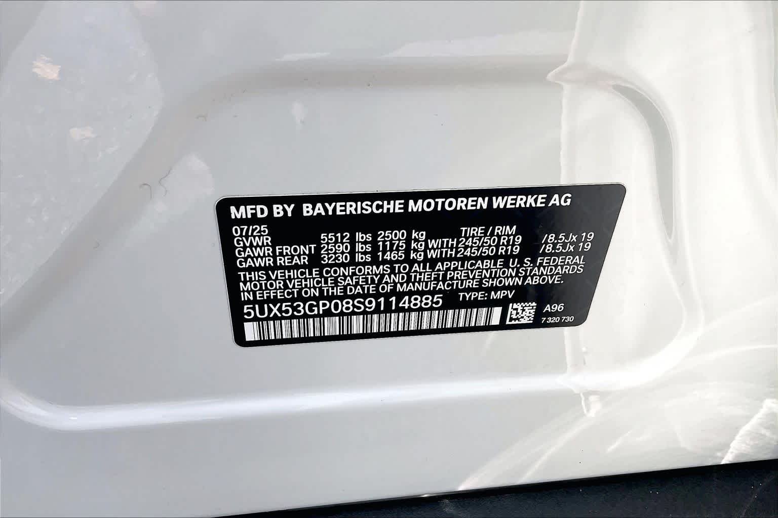 Used 2025 Mineral White Metallic BMW 30 xDrive image 38